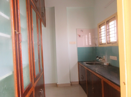 5) Li Id : 120 - Kitchen .JPG